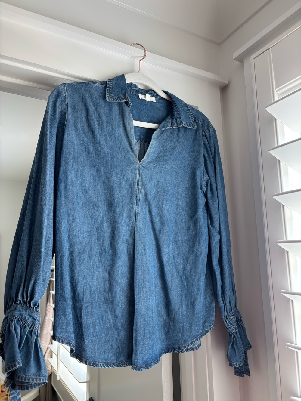 Denim-Style Blue Button-Down Shirt with Gathered Cuffs - Women's Top